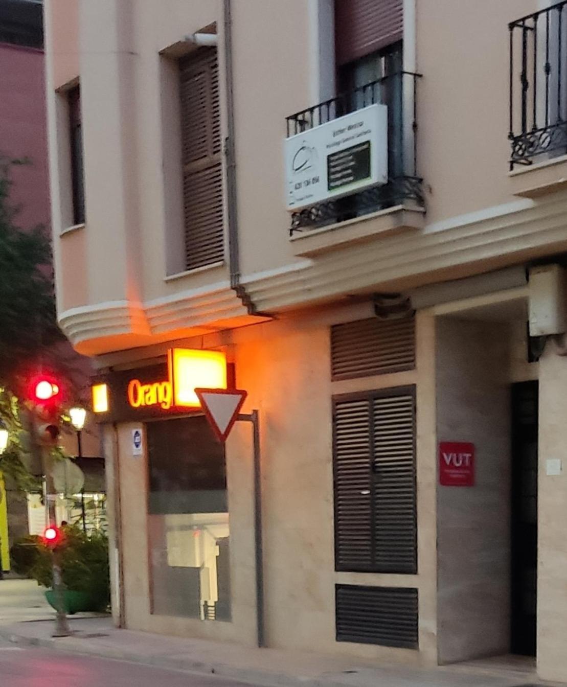 شقة Luz De La Avenida توميلوسو المظهر الخارجي الصورة